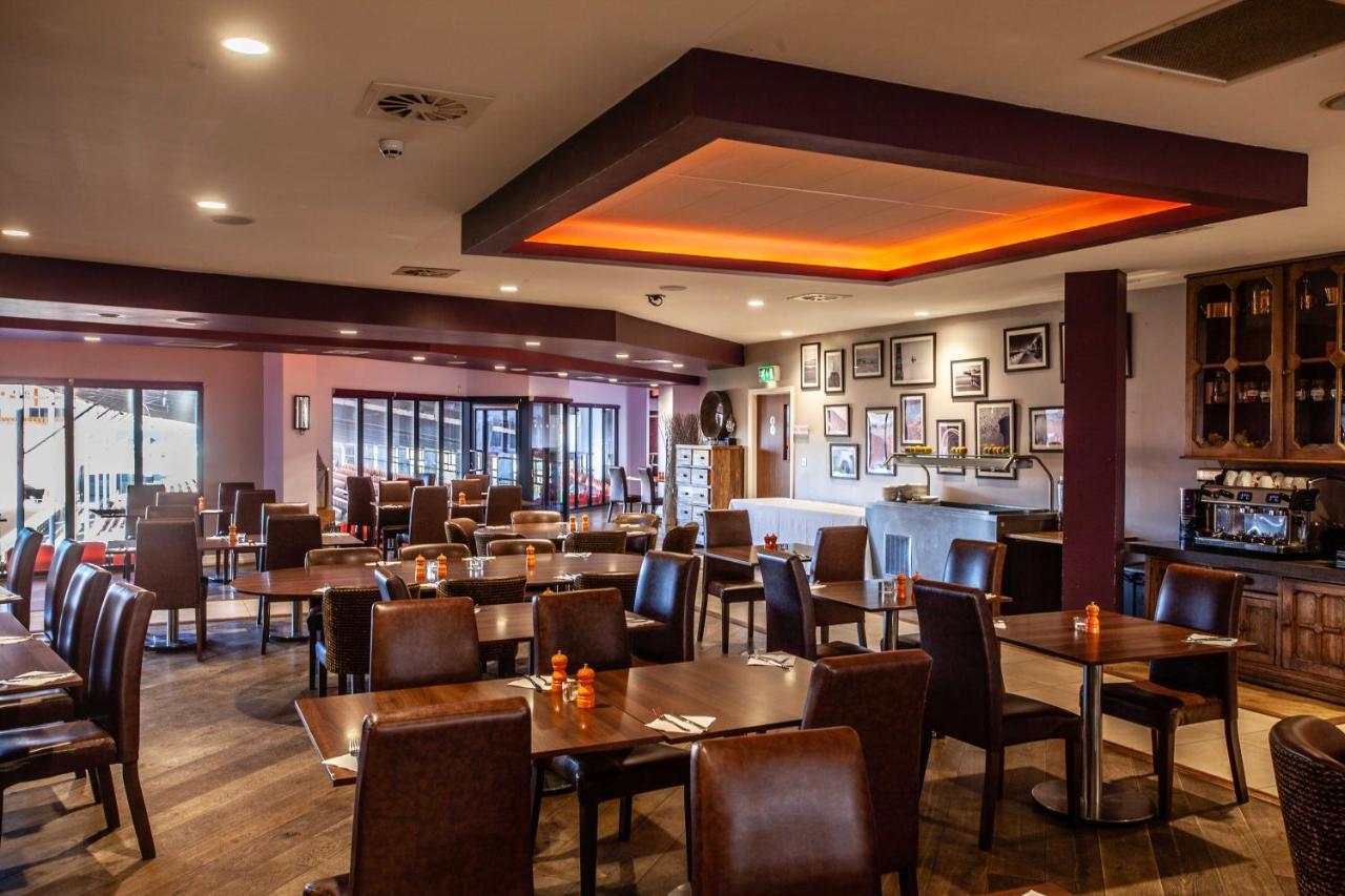 Blackpool Football Club Stadium Hotel, A Member Of Radisson Individuals Ngoại thất bức ảnh