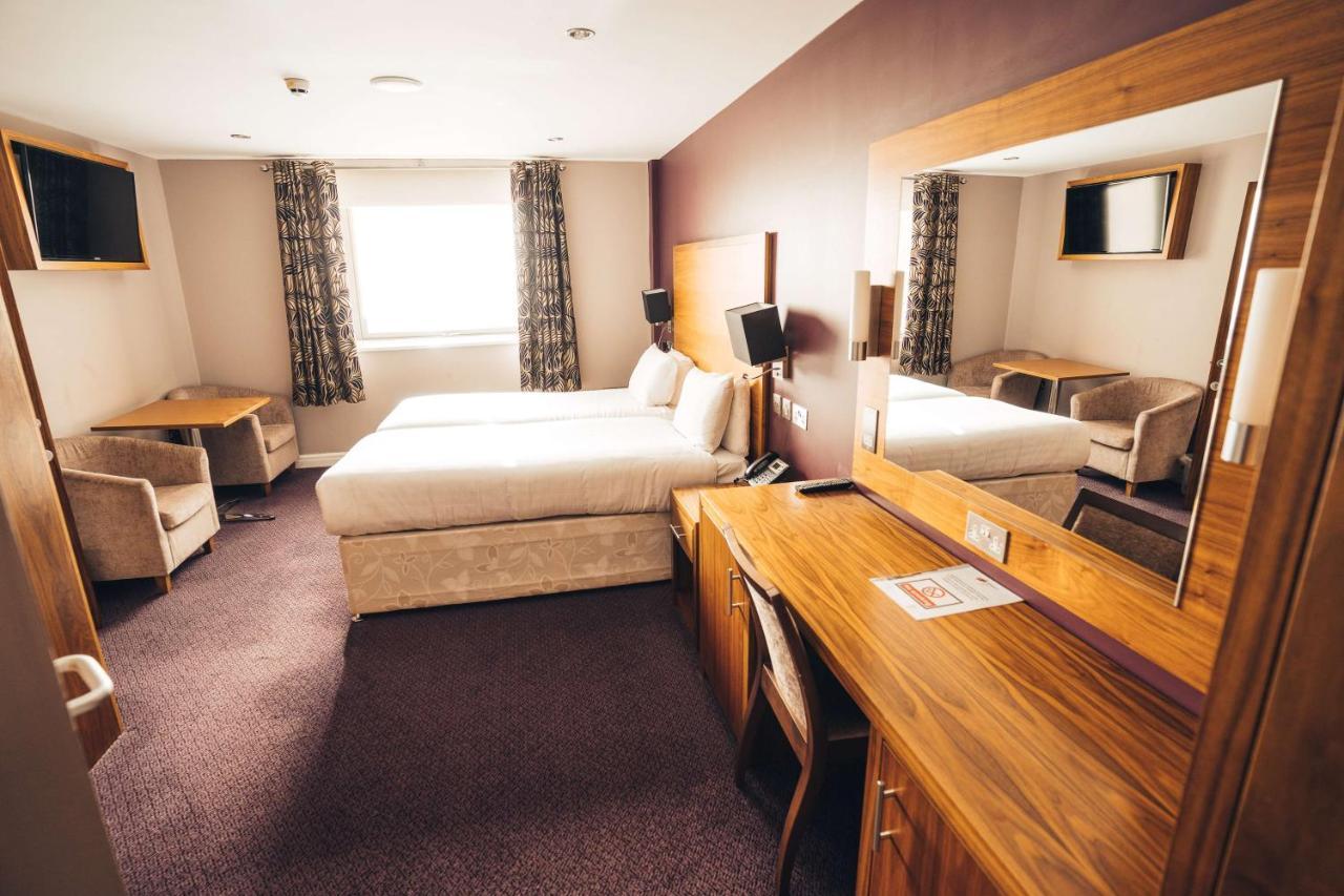 Blackpool Football Club Stadium Hotel, A Member Of Radisson Individuals Ngoại thất bức ảnh