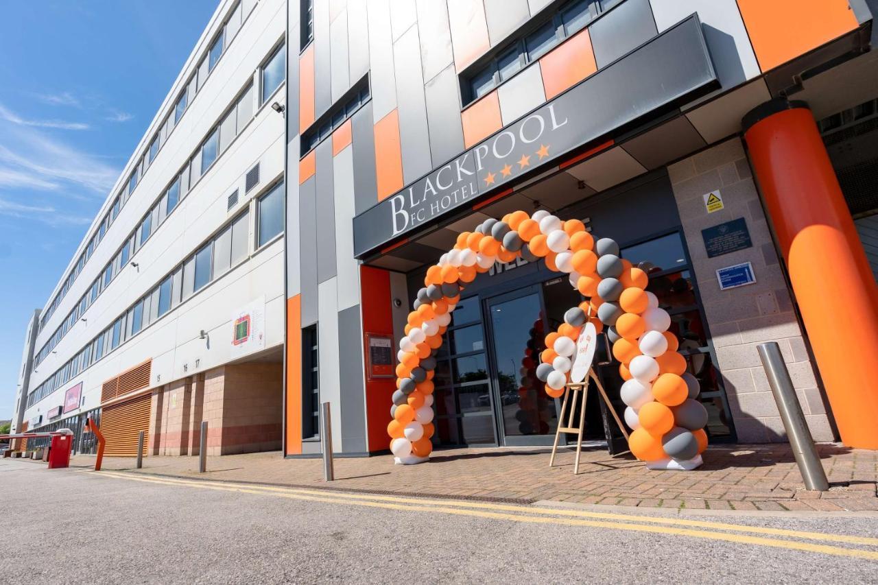 Blackpool Football Club Stadium Hotel, A Member Of Radisson Individuals Ngoại thất bức ảnh