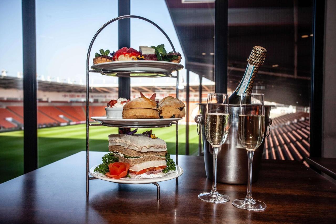 Blackpool Football Club Stadium Hotel, A Member Of Radisson Individuals Ngoại thất bức ảnh