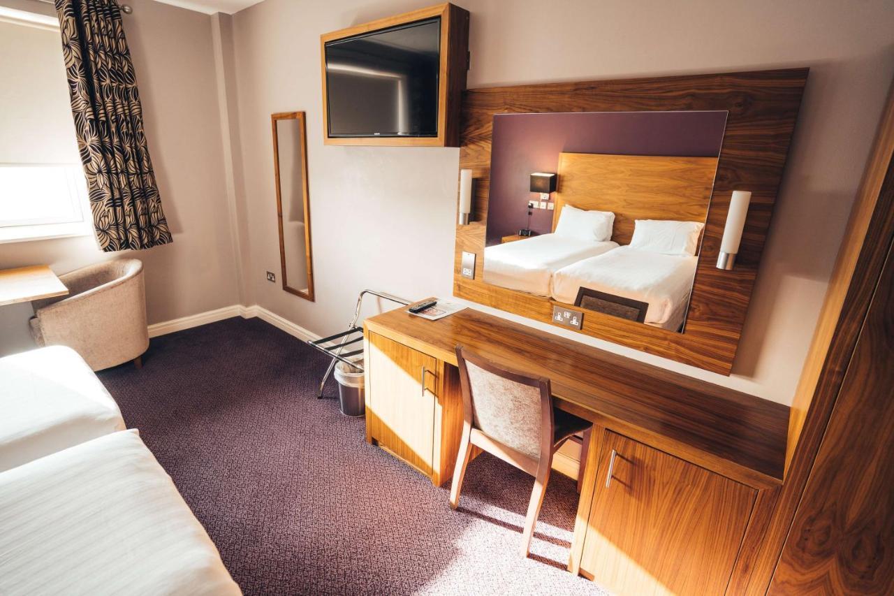 Blackpool Football Club Stadium Hotel, A Member Of Radisson Individuals Ngoại thất bức ảnh