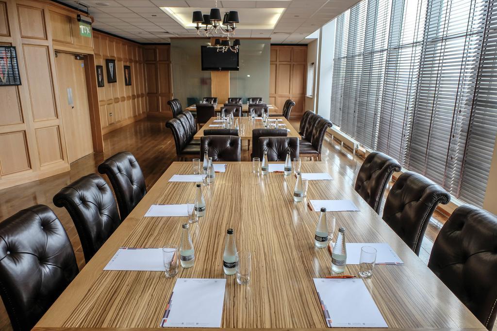 Blackpool Football Club Stadium Hotel, A Member Of Radisson Individuals Ngoại thất bức ảnh