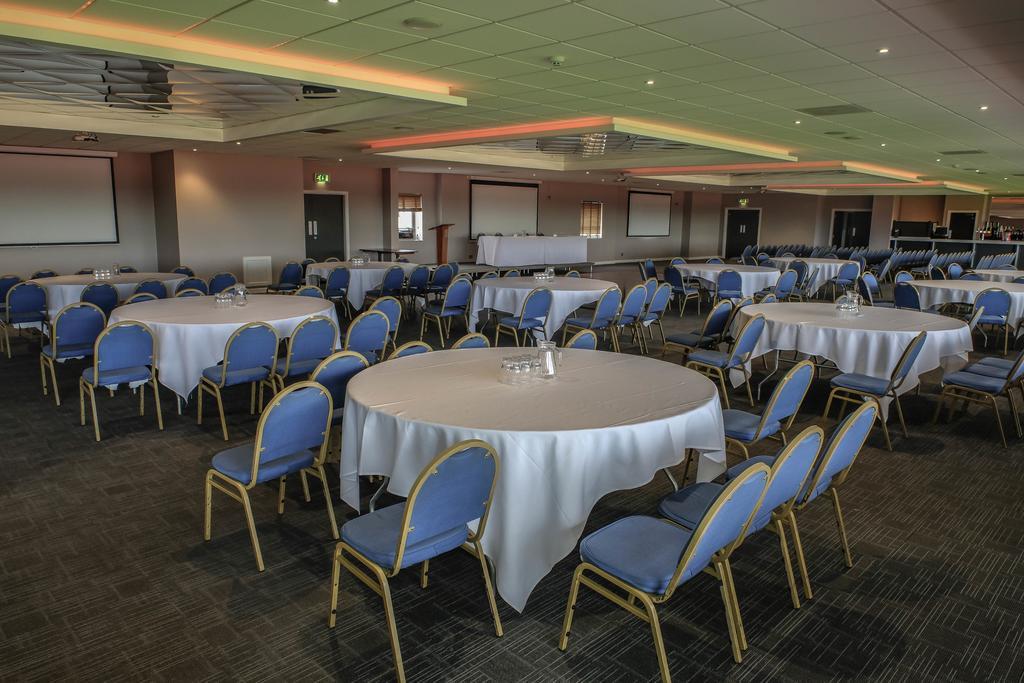 Blackpool Football Club Stadium Hotel, A Member Of Radisson Individuals Ngoại thất bức ảnh