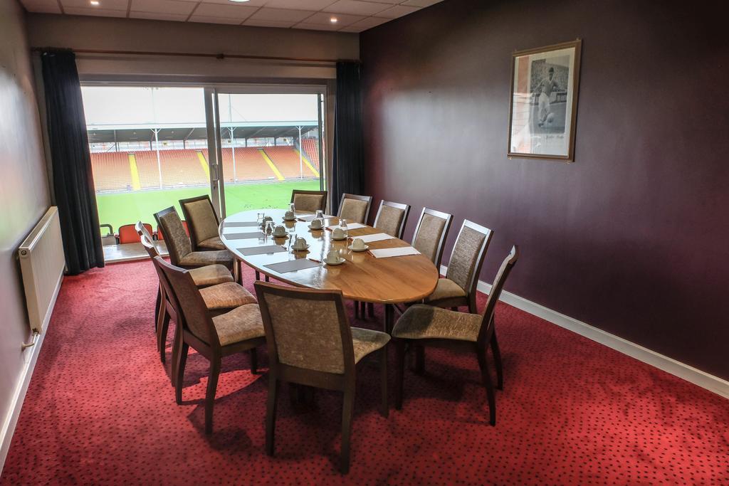 Blackpool Football Club Stadium Hotel, A Member Of Radisson Individuals Ngoại thất bức ảnh